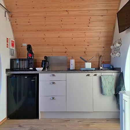 Hundle Dale Chalet *